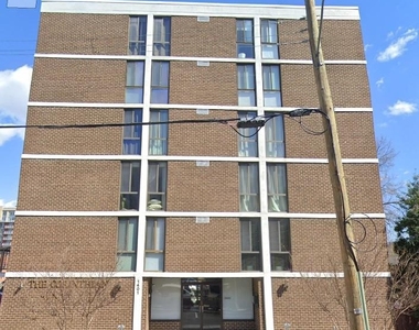 1401 N Rhodes Street - Photo Thumbnail 24