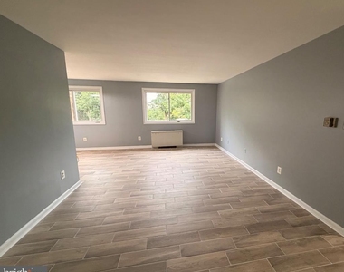 5101 8th Road S - Photo Thumbnail 8