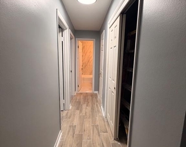 5101 8th Road S - Photo Thumbnail 6