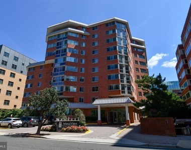 1001 N Vermont Street - Photo Thumbnail 1