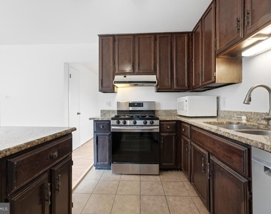 5616 8th Street N - Photo Thumbnail 15