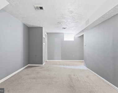 5616 8th Street N - Photo Thumbnail 38