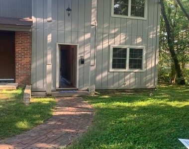 133 Woodlake Drive - Photo Thumbnail 1