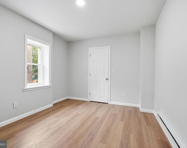 3448 Frankford Avenue - Photo Thumbnail 4