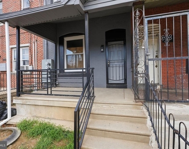 3448 Frankford Avenue - Photo Thumbnail 9