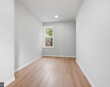3448 Frankford Avenue - Photo Thumbnail 5