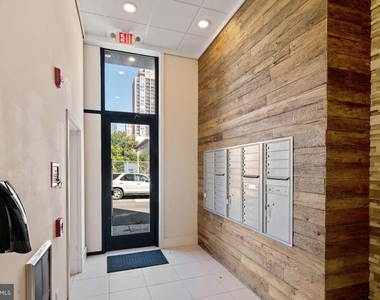 1430 South Street - Photo Thumbnail 11