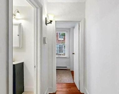 320 S Juniper Street - Photo Thumbnail 7