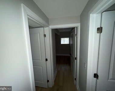 1201 Lindley Avenue - Photo Thumbnail 14