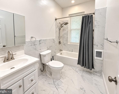 5033 Walnut Street - Photo Thumbnail 9