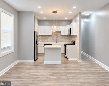 5033 Walnut Street - Photo Thumbnail 4