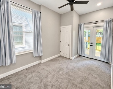 5033 Walnut Street - Photo Thumbnail 6