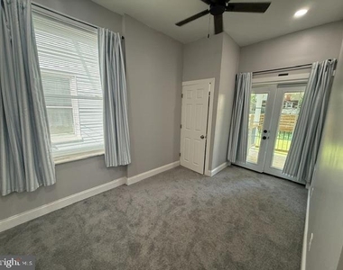 5033 Walnut Street - Photo Thumbnail 7