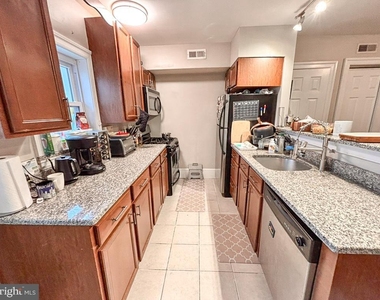 723 S Smedley Street - Photo Thumbnail 4