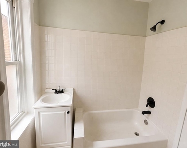 2336 Mountain Street - Photo Thumbnail 11
