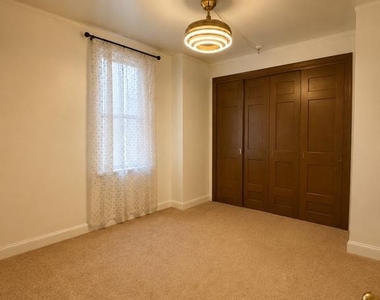 204 W Clapier Street - Photo Thumbnail 8