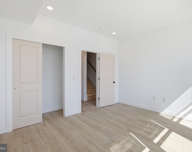 2554 N 12th Street - Photo Thumbnail 14