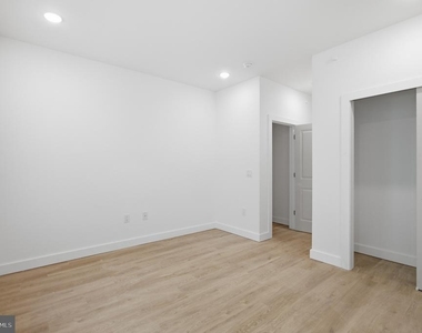 2554 N 12th Street - Photo Thumbnail 10