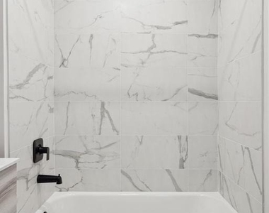 720 W Thompson Street - Photo Thumbnail 11