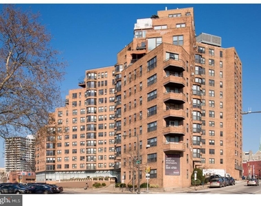 2201 Pennsylvania Ave - Photo Thumbnail 40