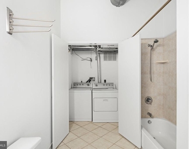 2200 Arch Street - Photo Thumbnail 20