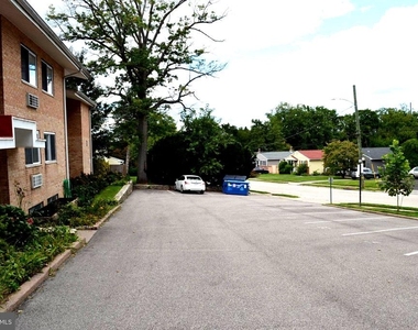 650 Brooke Rd - Photo Thumbnail 13