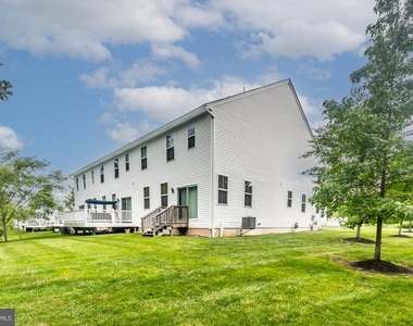 401 Wynstone Court - Photo Thumbnail 37