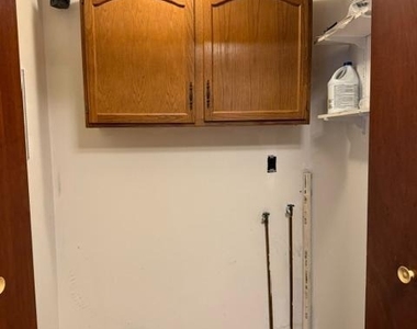 227 Gary Avenue - Photo Thumbnail 8