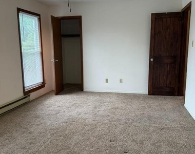 227 Gary Avenue - Photo Thumbnail 14
