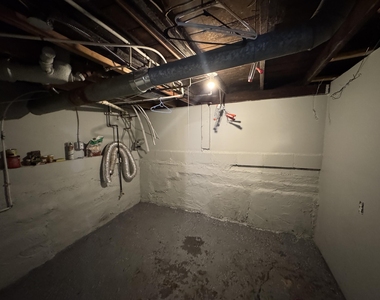 17125 Dora Street - Photo Thumbnail 6