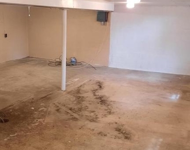 3220 Batesfield Road - Photo Thumbnail 15