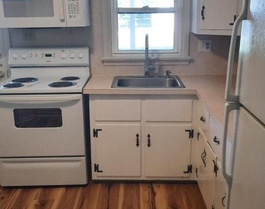 3220 Batesfield Road - Photo Thumbnail 6