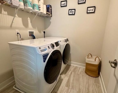 525 Buttonwood St - Photo Thumbnail 10