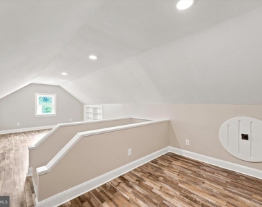 843 Taylor Street - Photo Thumbnail 21