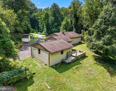 25 E Pennsbury Way - Photo Thumbnail 25