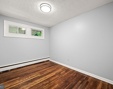 25 E Pennsbury Way - Photo Thumbnail 13