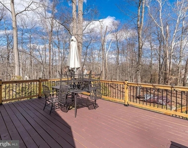 1596 River Road - Photo Thumbnail 18