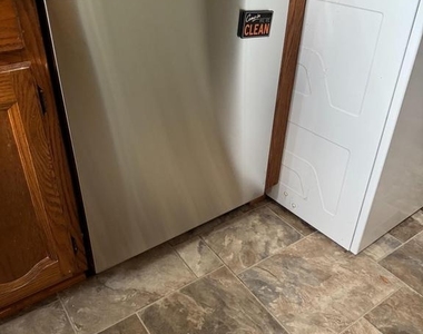 1155 York Road - Photo Thumbnail 9