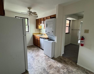 1155 York Road - Photo Thumbnail 19
