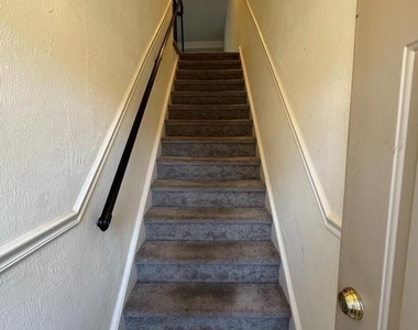 1155 York Road - Photo Thumbnail 10