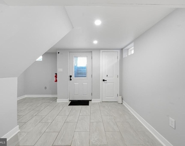 409 River Road - Photo Thumbnail 18