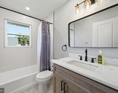 409 River Road - Photo Thumbnail 14