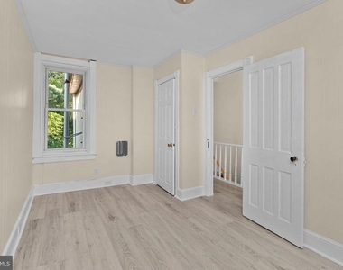 28 Poplar Street - Photo Thumbnail 14