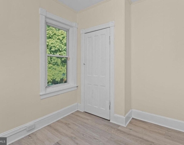 28 Poplar Street - Photo Thumbnail 16