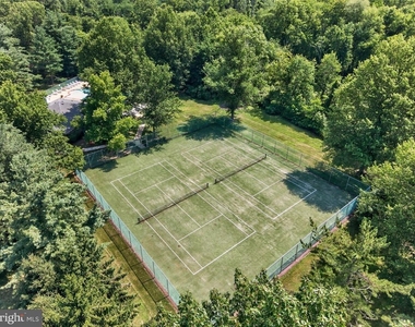 36 Azalea Court - Photo Thumbnail 17