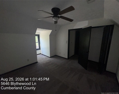 5646 Blythewood Lane - Photo Thumbnail 17