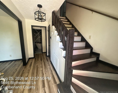 5646 Blythewood Lane - Photo Thumbnail 5