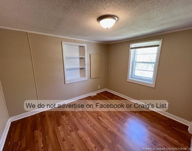 2817 Pine Springs Drive - Photo Thumbnail 3