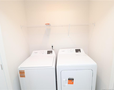 374 Freestall Drive - Photo Thumbnail 16