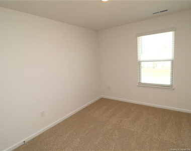 374 Freestall Drive - Photo Thumbnail 25